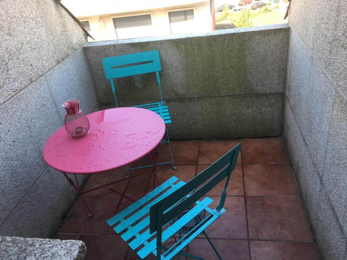 Acogedor Apartamento Atico En El Centro De O Porrino Exterior photo