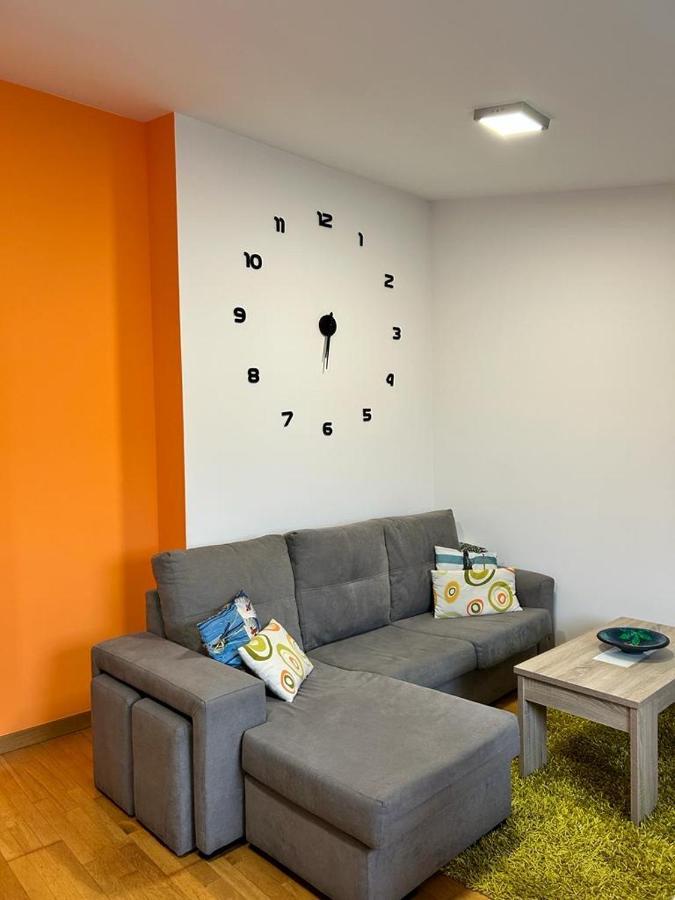 Acogedor Apartamento Atico En El Centro De O Porrino Exterior photo